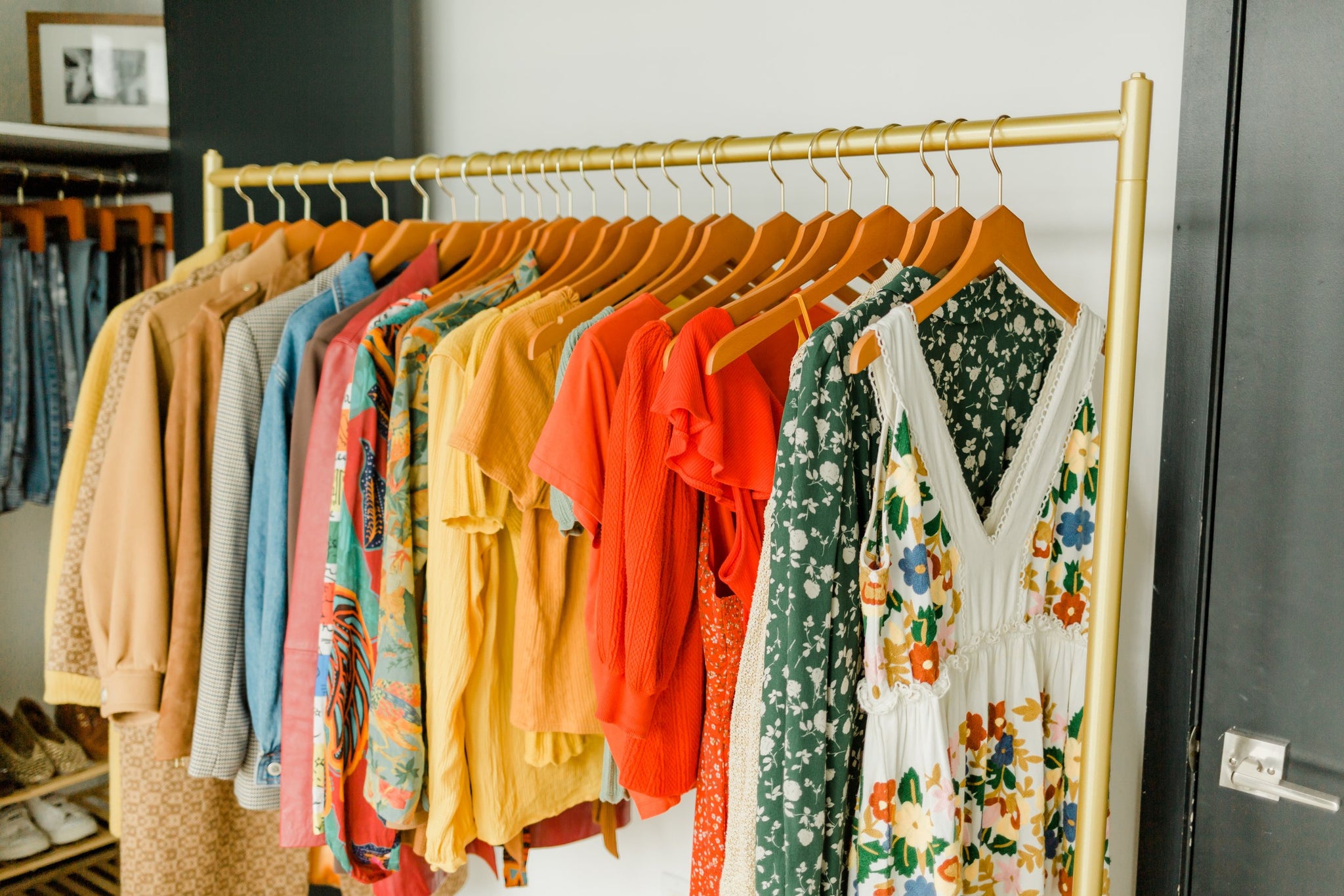 Building a Capsule Wardrobe That’s Fun and Functional